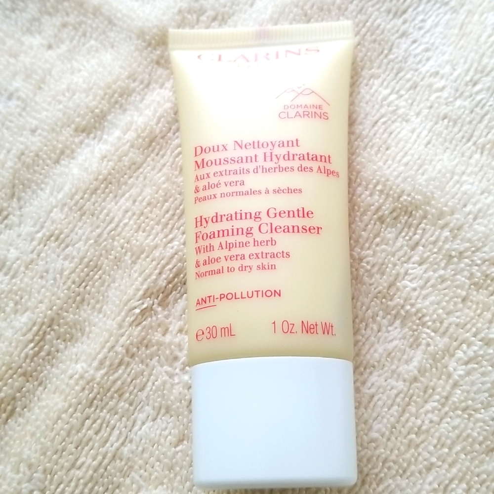 Clarins Hydrating Gentle Foaming Cleanser travel size